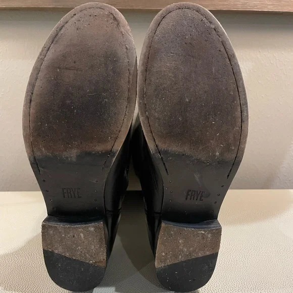 Frye “Melissa” Black Leather Zip Boots - Picture 6 of 10